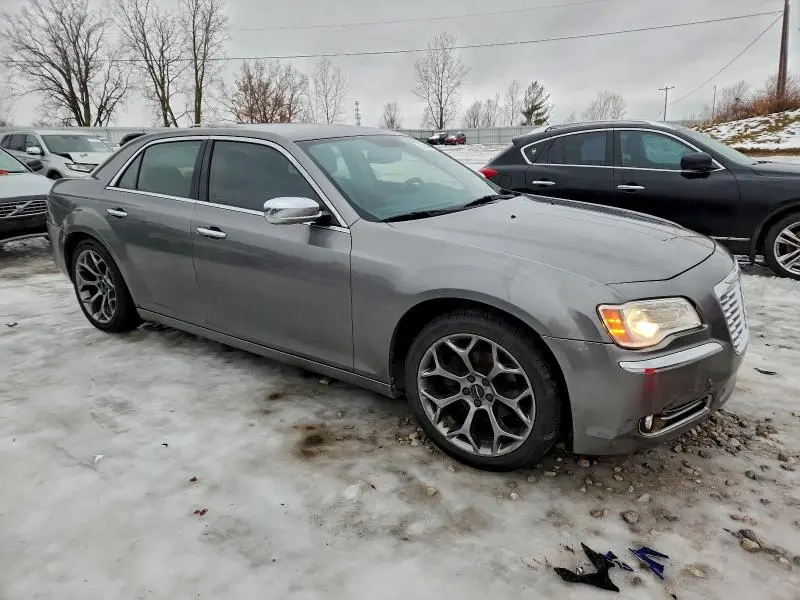 2011 CHRYSLER 300 LIMITED  