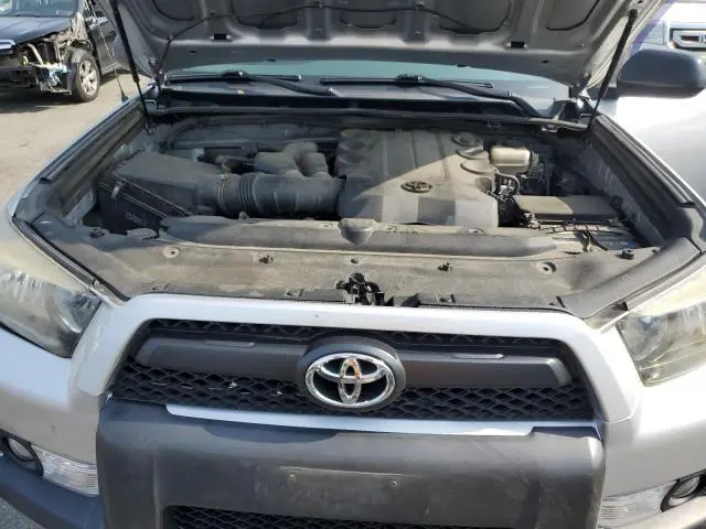 2011 TOYOTA 4RUNNER SR5  