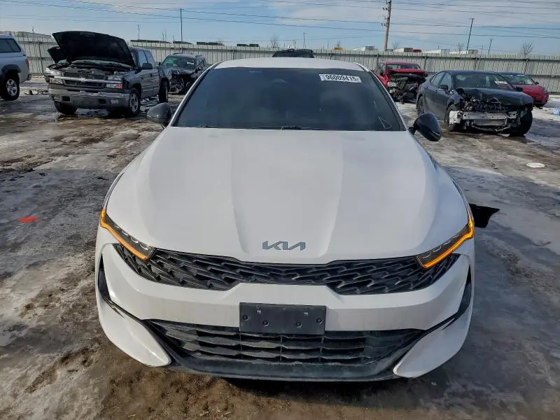 2022 KIA K5   