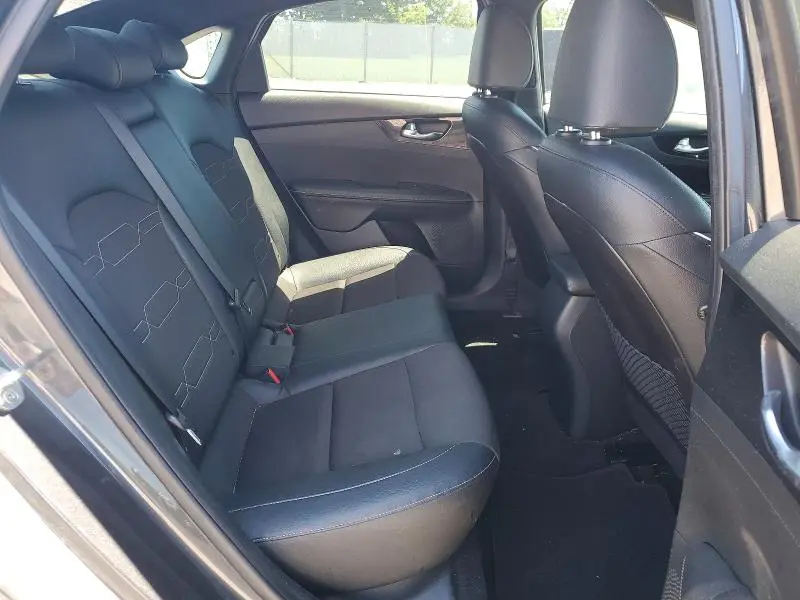 2020 KIA FORTE GT LINE  