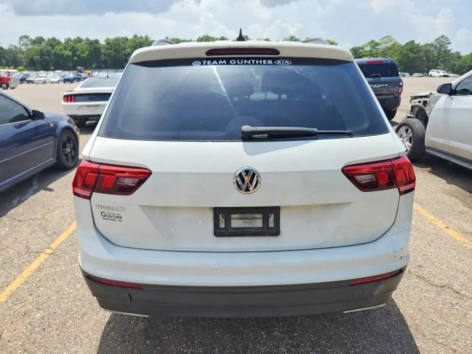 2020 VOLKSWAGEN TIGUAN S  