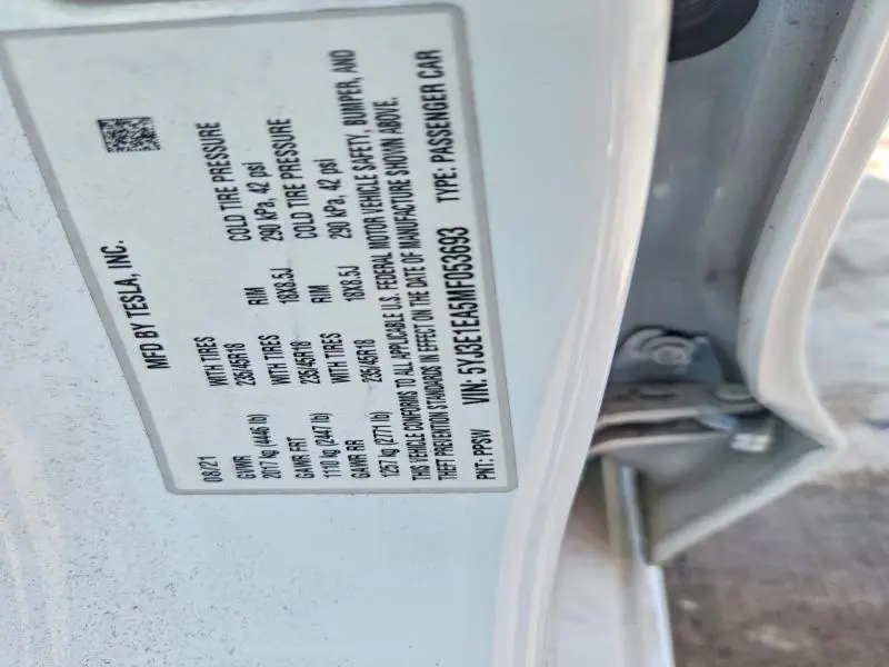 2021 TESLA MODEL 3   