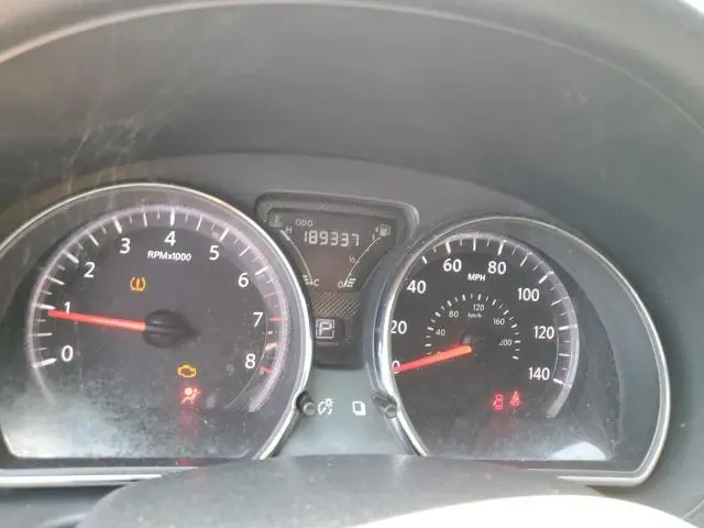 2015 NISSAN VERSA S  