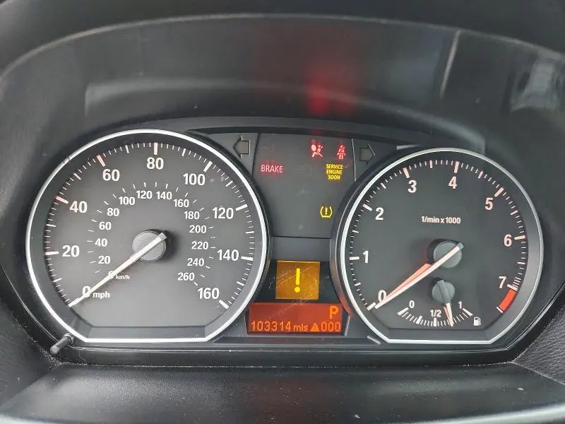 2011 BMW 128 I  