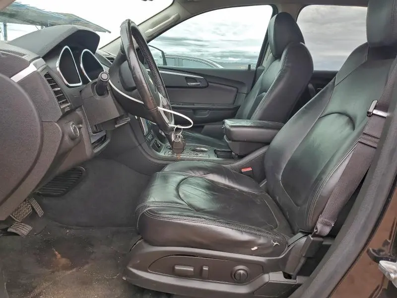 2012 CHEVROLET TRAVERSE LT  