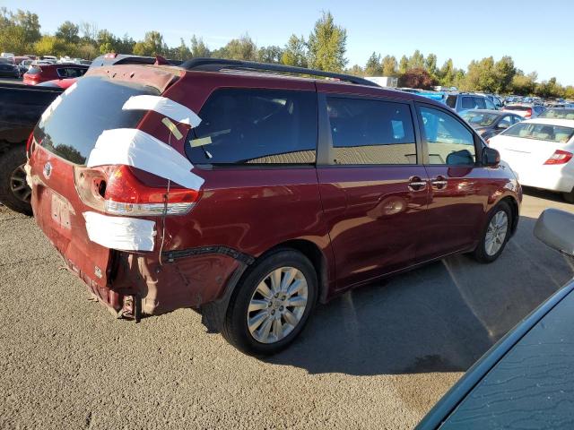 2012 TOYOTA SIENNA XLE