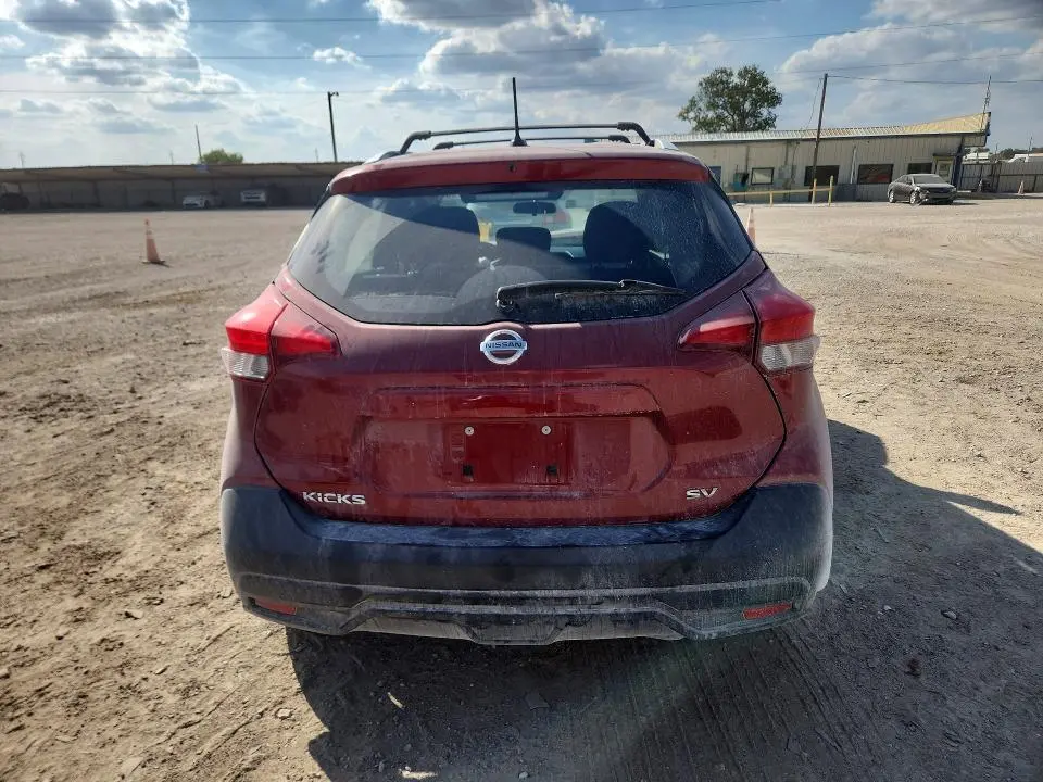 2018 NISSAN KICKS SV  