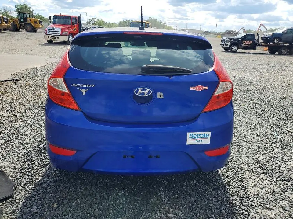 2013 HYUNDAI ACCENT SE  