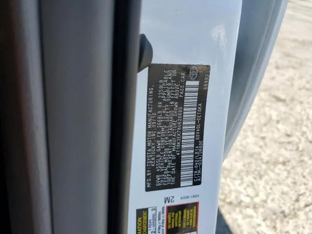 2011 TOYOTA CAMRY SE  