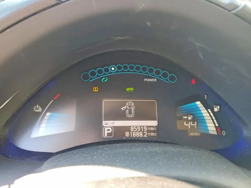 2013 NISSAN LEAF S  