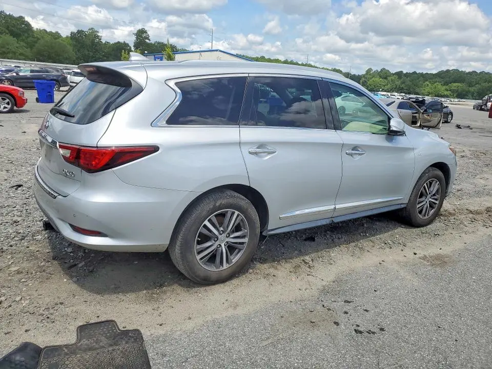 2018 INFINITI QX60 BASE  