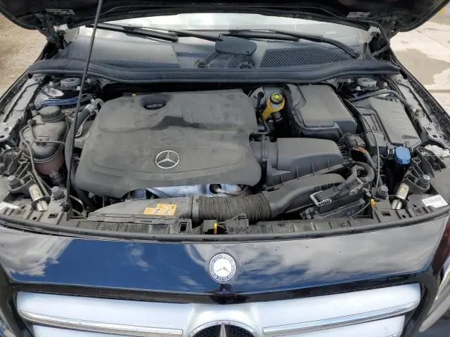 2017 MERCEDES-BENZ GLA 250 4MATIC  