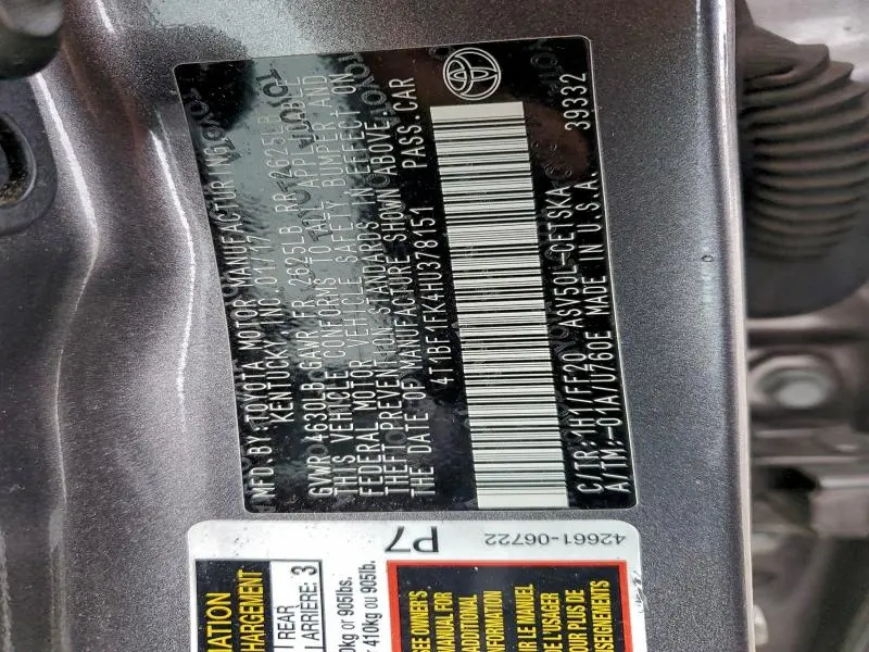 2017 TOYOTA CAMRY LE  