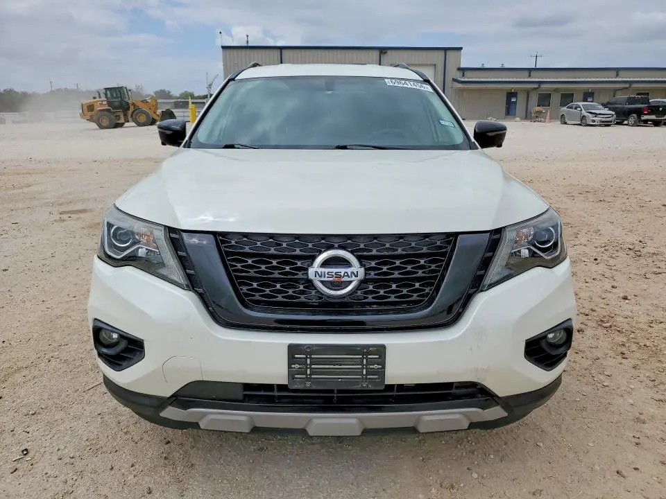 2019 NISSAN PATHFINDER SL  