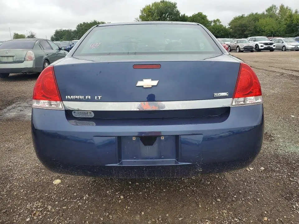 2010 CHEVROLET IMPALA LT  