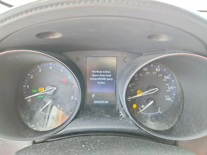 2019 TOYOTA C-HR XLE  
