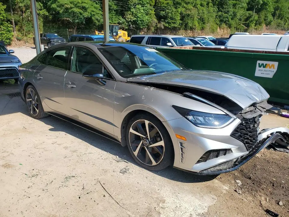 2022 HYUNDAI SONATA SEL PLUS  