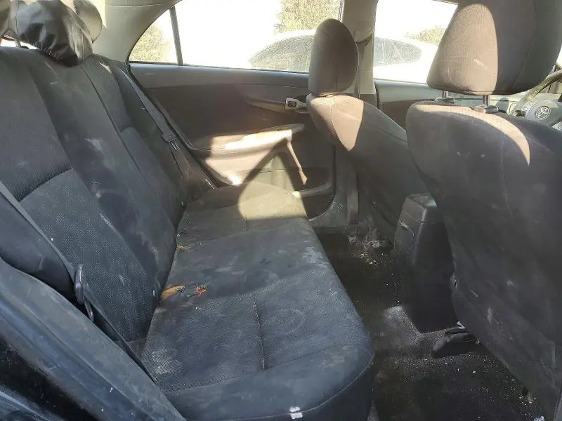 2010 TOYOTA COROLLA BASE  
