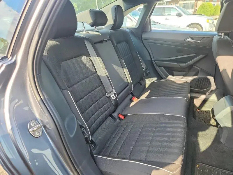 2023 VOLKSWAGEN JETTA SPORT  