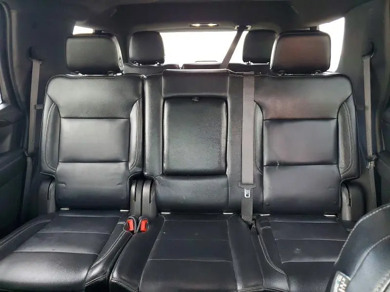 2022 GMC YUKON SLE  