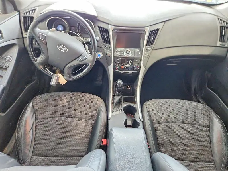 2012 HYUNDAI SONATA SE  