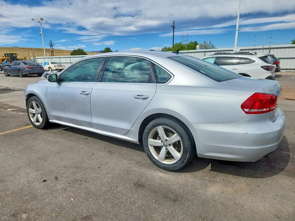 2015 VOLKSWAGEN PASSAT S  