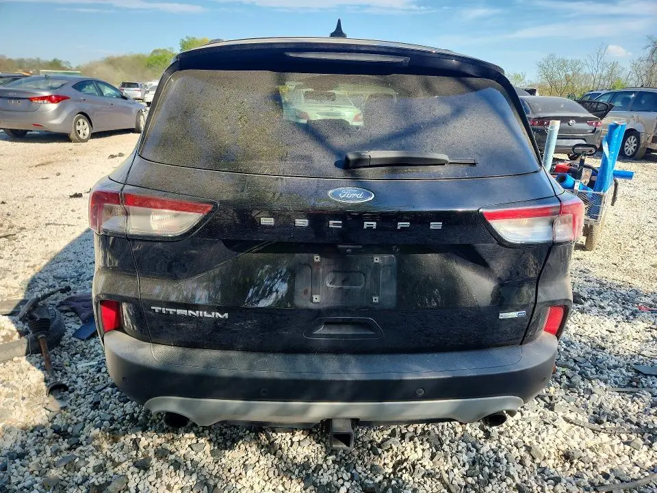 2020 FORD ESCAPE TITANIUM  
