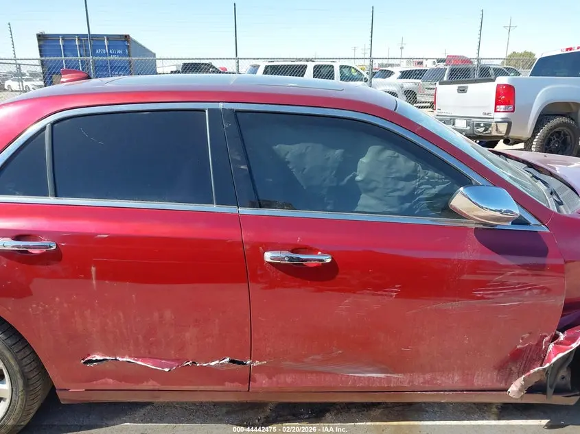 2020 CHRYSLER 300 LIMITED