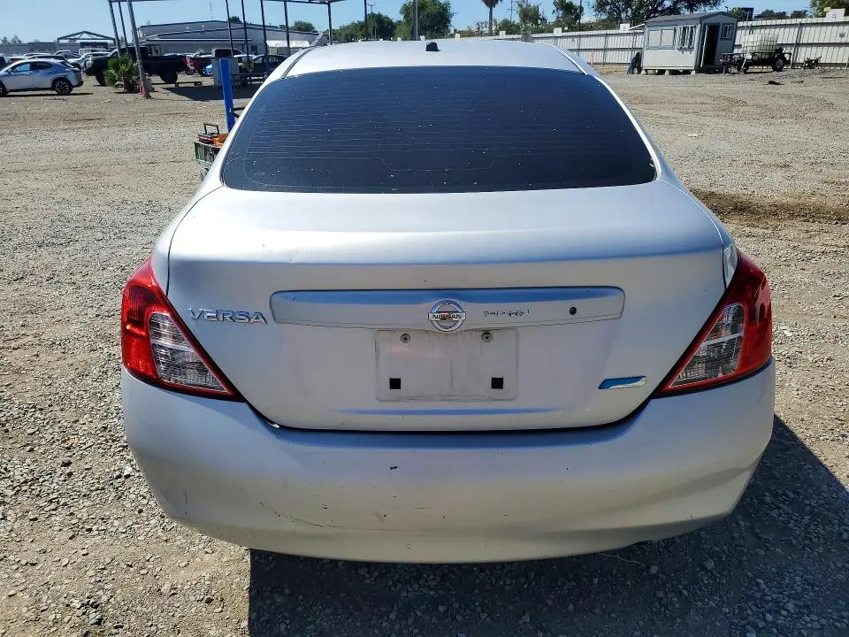 2013 NISSAN VERSA 1.6 S  