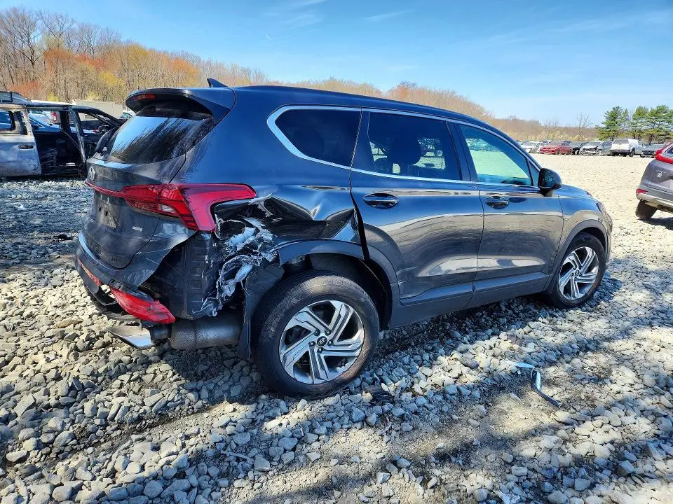 2022 HYUNDAI SANTA FE SE  