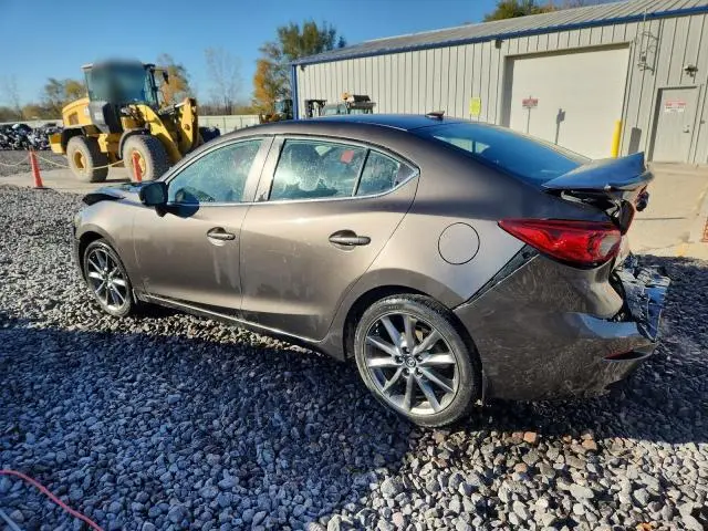 2018 MAZDA 3 TOURING  