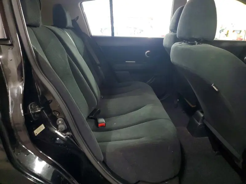2012 NISSAN VERSA 1.8 S  