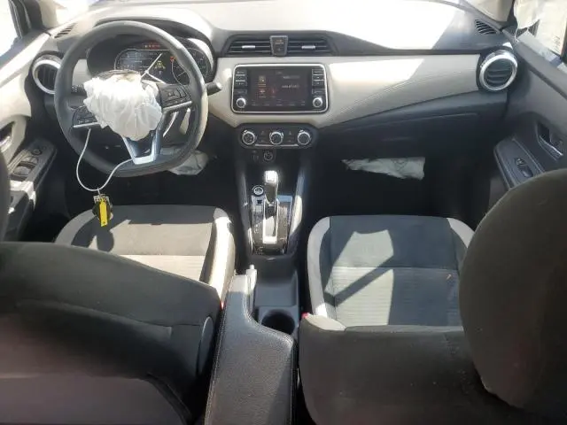 2020 NISSAN VERSA SV  