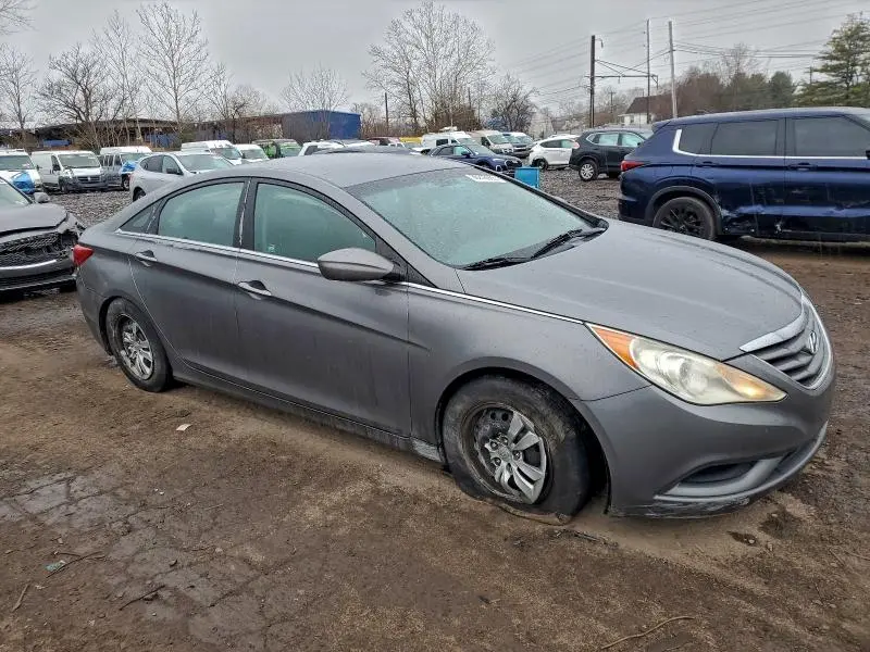 2011 HYUNDAI SONATA GLS  