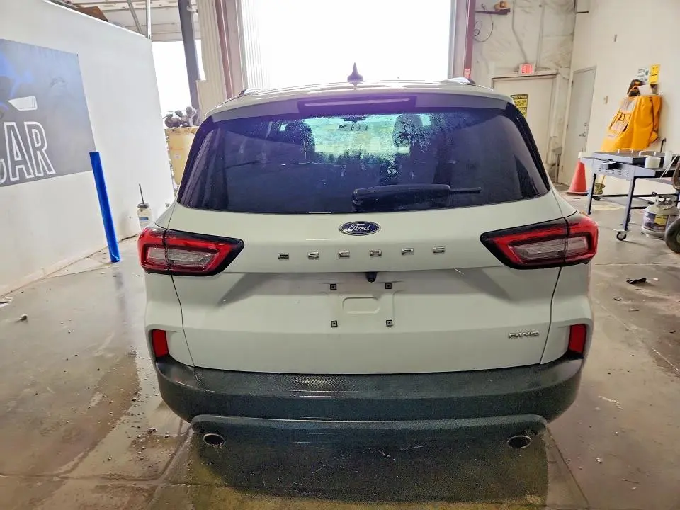 2025 FORD ESCAPE ST LINE SELECT  