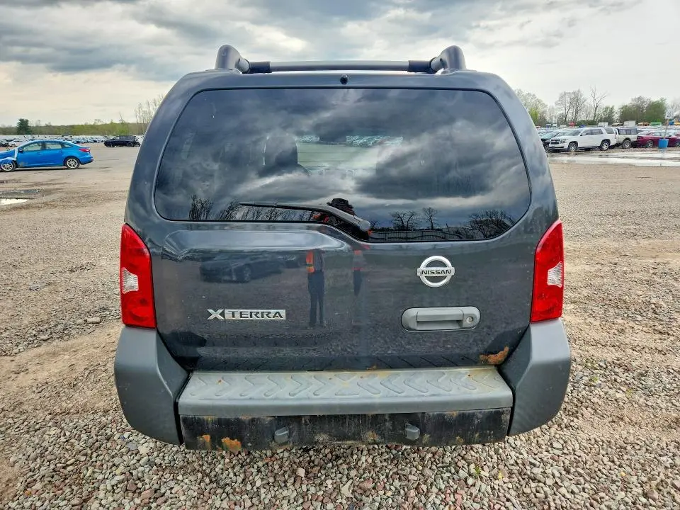 2012 NISSAN XTERRA X  
