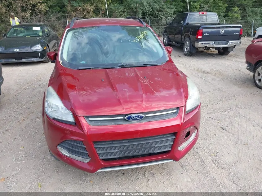 2016 FORD ESCAPE SE
