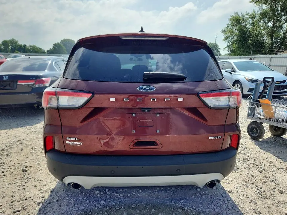 2021 FORD ESCAPE SEL  