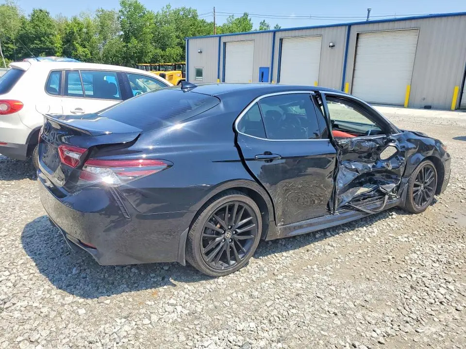 2022 TOYOTA CAMRY XSE  