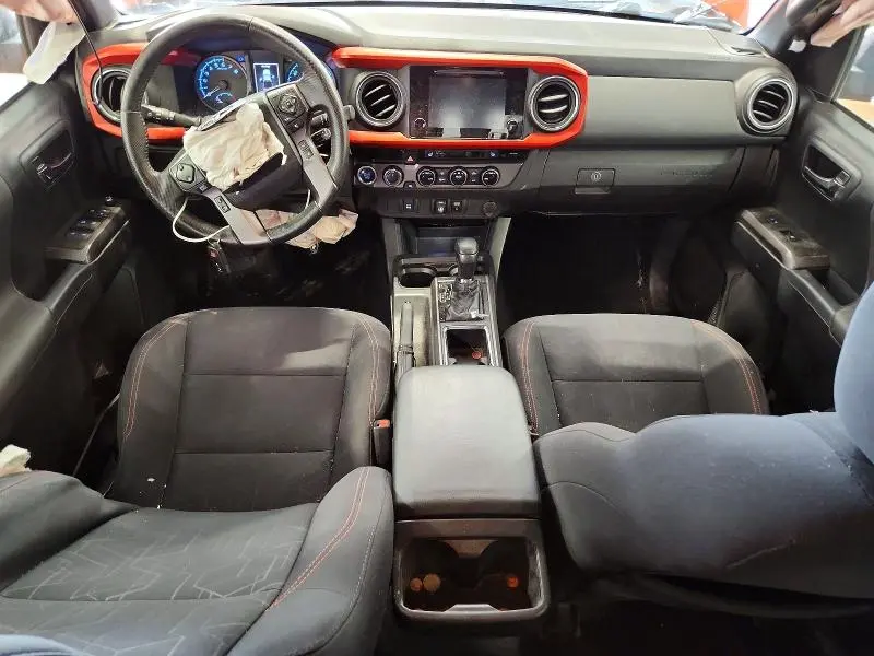 2018 TOYOTA TACOMA SR5 V6  