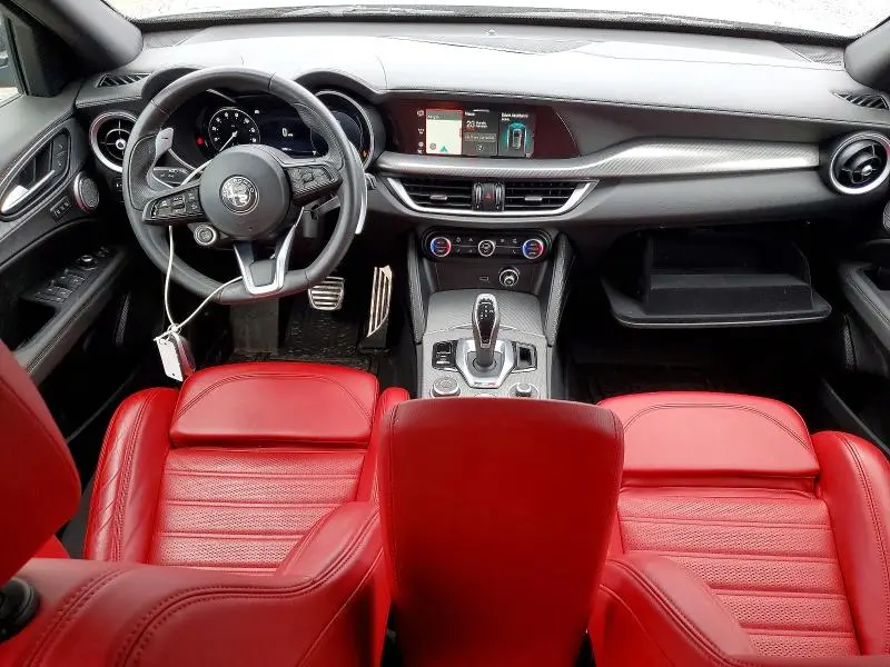 2024 ALFA ROMEO STELVIO TI  