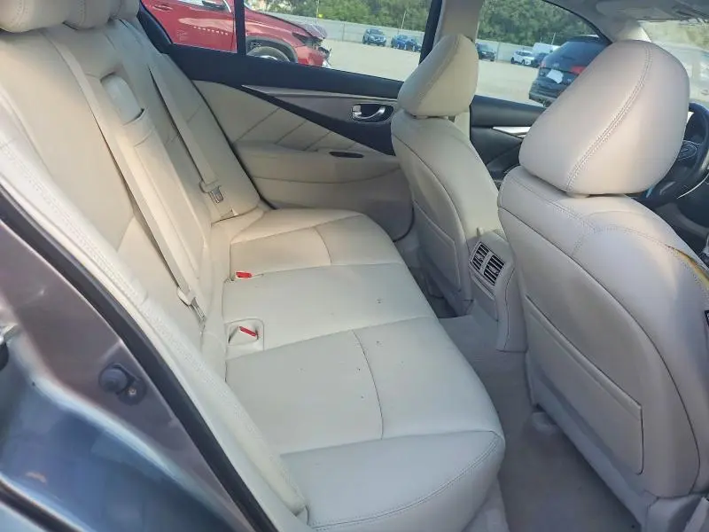 2015 INFINITI Q50 PREMIUM  