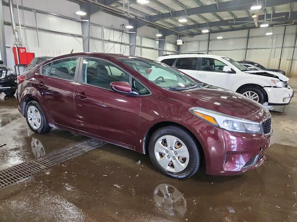 2017 KIA FORTE LX  