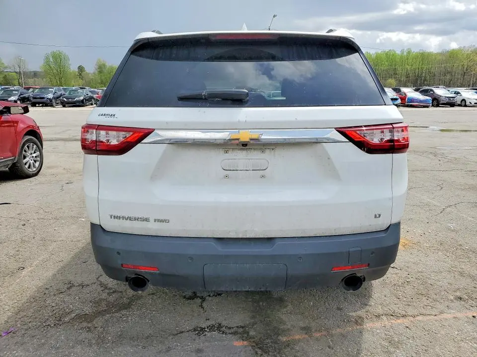 2019 CHEVROLET TRAVERSE LT  