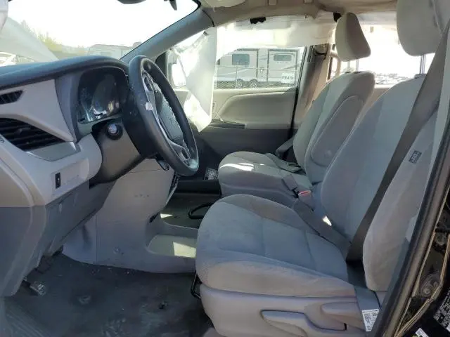 2020 TOYOTA SIENNA L  