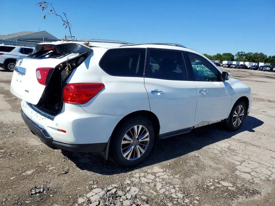2019 NISSAN PATHFINDER S  
