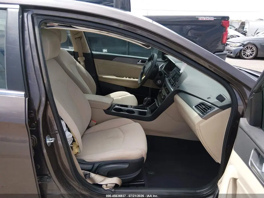 2015 HYUNDAI SONATA SE