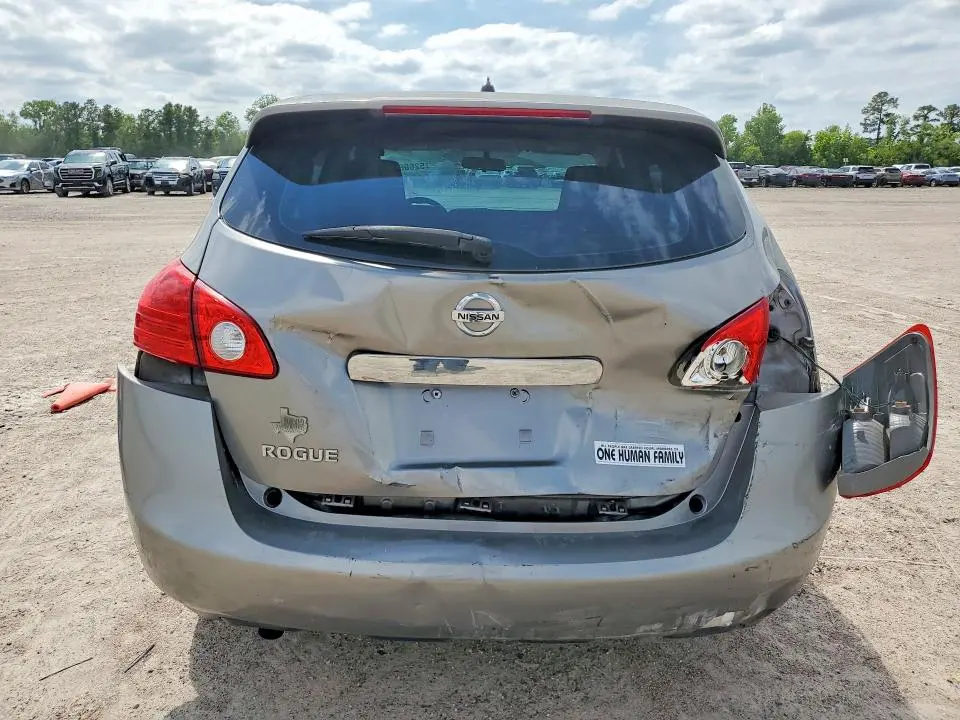 2013 NISSAN ROGUE S  