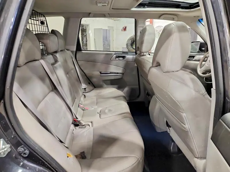 2012 SUBARU FORESTER LIMITED  
