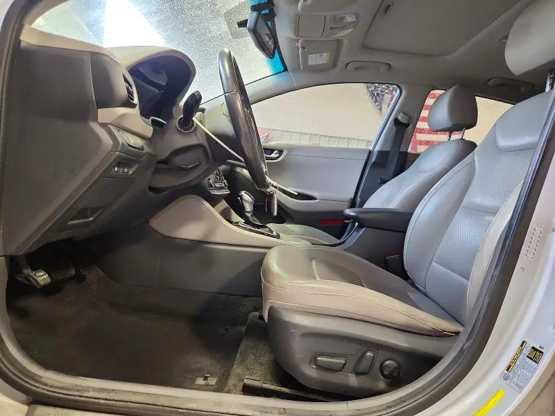 2017 HYUNDAI IONIQ LIMITED  
